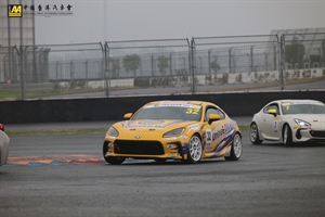 GR86 / BRZ組