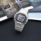 Casio GENERAL LINE 米白色十年電力金屬錶圈數位運動手錶 MWD-110H-8A