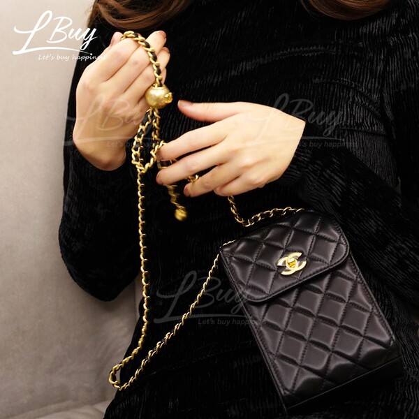 CHANEL-Chanel Phone Holder with Chain