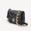 Chanel 黑色拼金色鏈帶垂蓋手袋