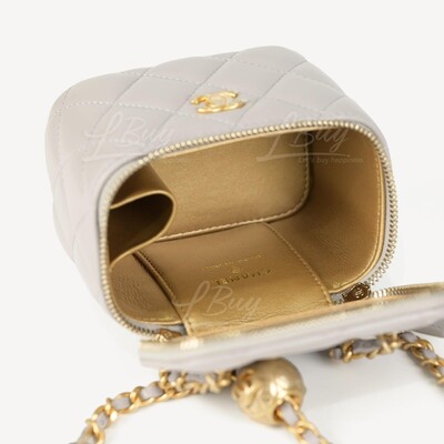 CHANEL-Chanel Gold Ball Mirror Base CC Logo Classic Small Vanity with Chain  Light Grey AP1447
