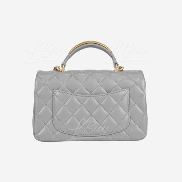 CHANEL-Chanel Grey Flap Bag with Gold Tone Metal and Gold Metal