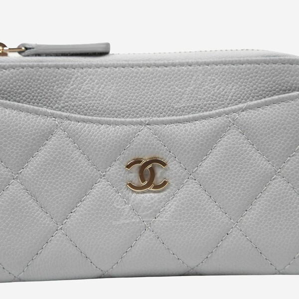 CHANEL Chanel Gray Grained Calfskin Gold CC Logo Zip Card Holder