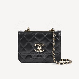 Chanel Gold Metal Clutch with Chain AP2301