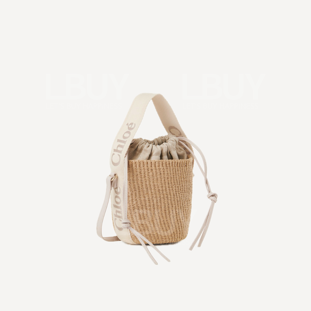 Chloe Small Woody Basket in Natural Fibers Shoulder Bag Wild Grey