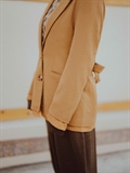 Textured Belt Blazer 