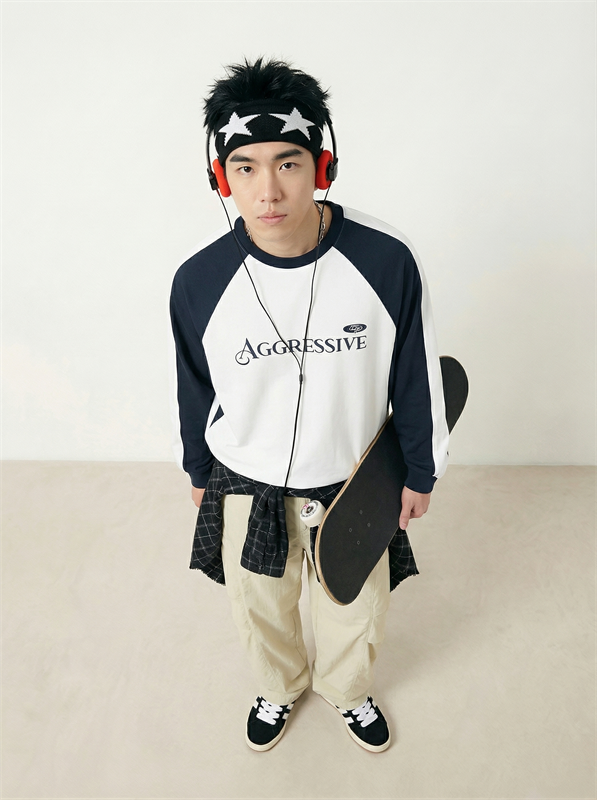 Aggressive Sweatshirt