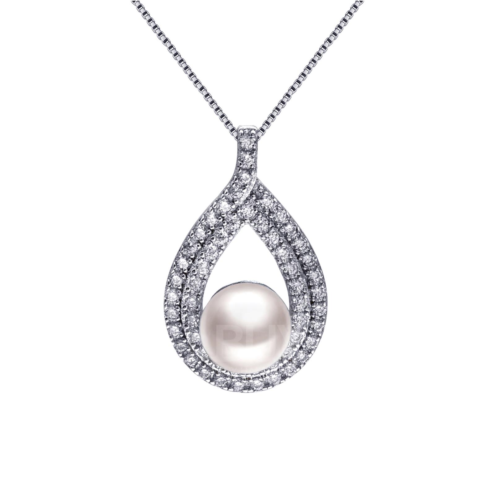 Moment- 925 Silver with Cultured fresh water pearl Pendant and Chain
