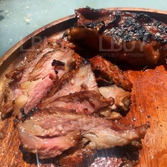 西班牙伊比利亚黑豚嵴盖柳扒 450g