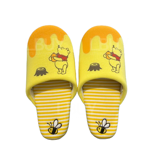 Winne the pooh 拖鞋 L size 25-27cm