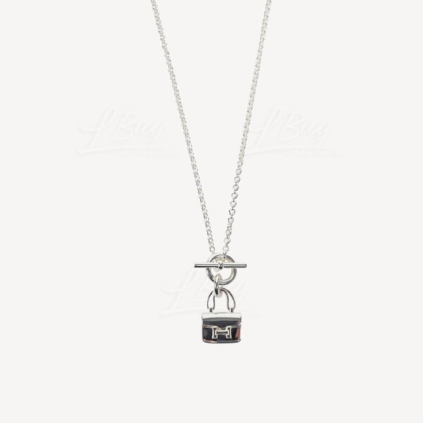 【HERMES】Amulettes Constance ネックレス シルバー HERMES】Amulettes Constance ネックレス シルバー (HERMES