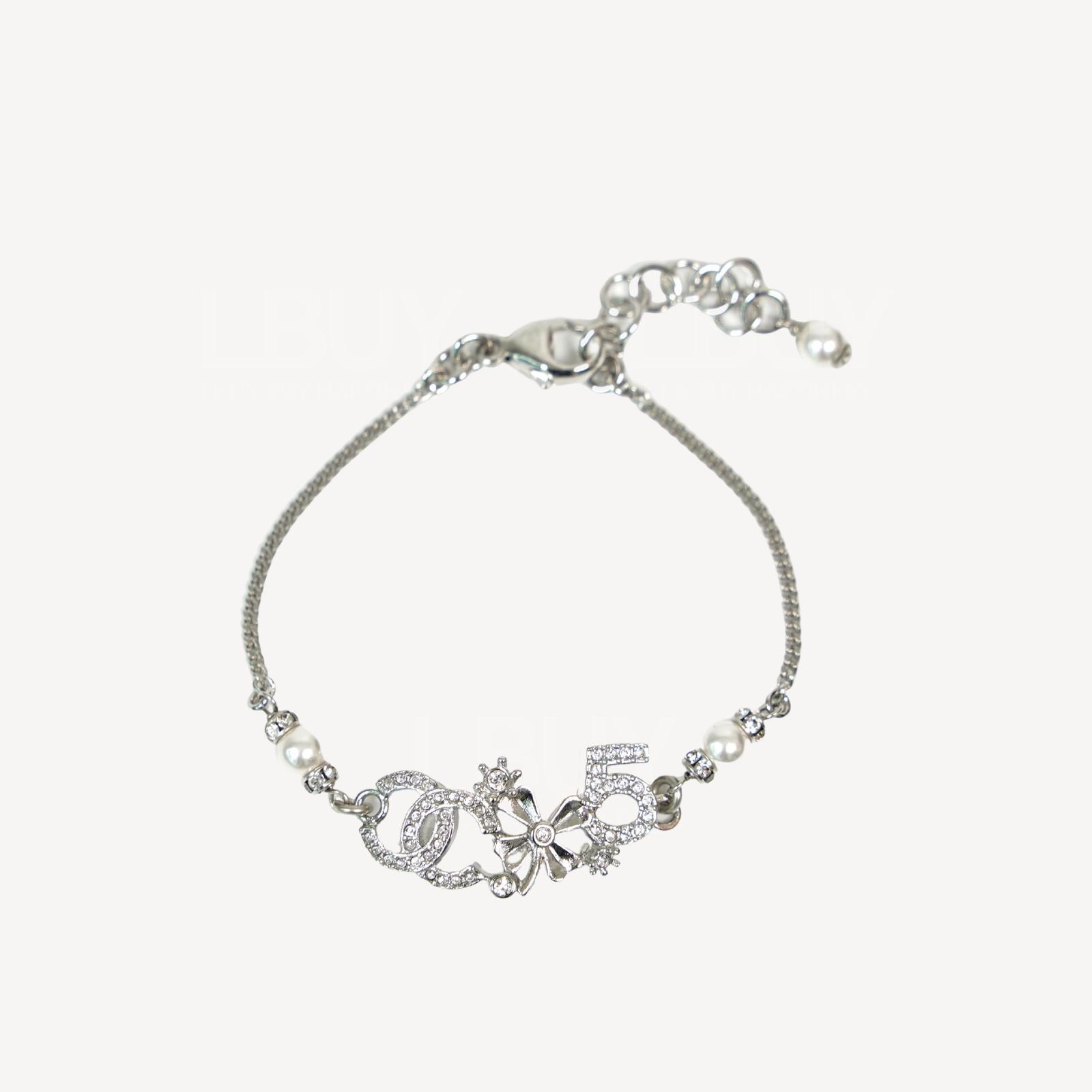 Chanel Rhinestone CC Logo Flower Flower No.5 Silver Bracelet ABA424