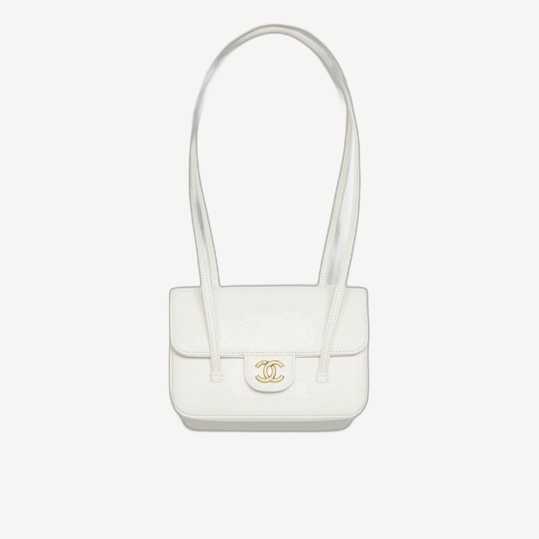Chanel Preppy Coco 亮面粒紋小牛皮背帶包 白色 AP5068