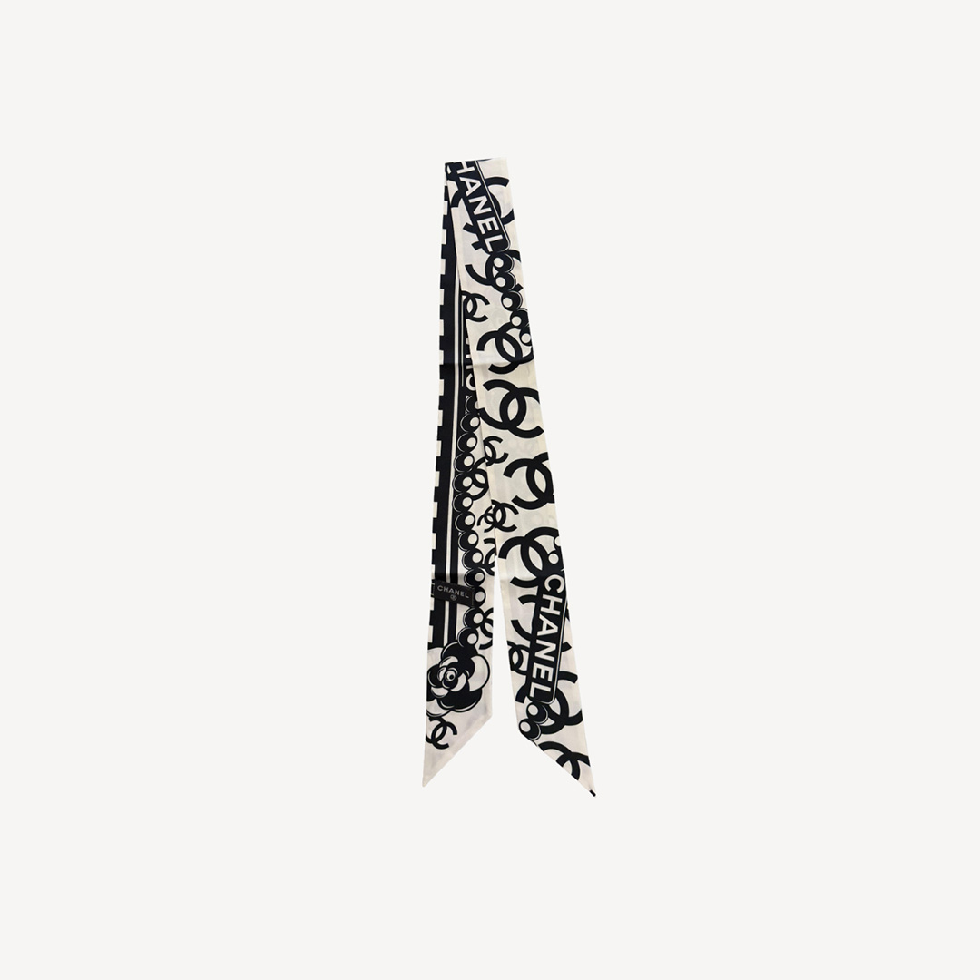 Chanel 黑白CC Logo 丝巾 Twilly AAB703